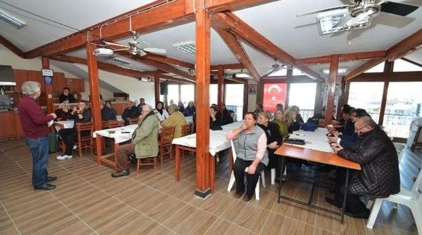 Toprak Ana G&uuml;n&uuml; Fo&ccedil;a&rsquo;da Kutlandı