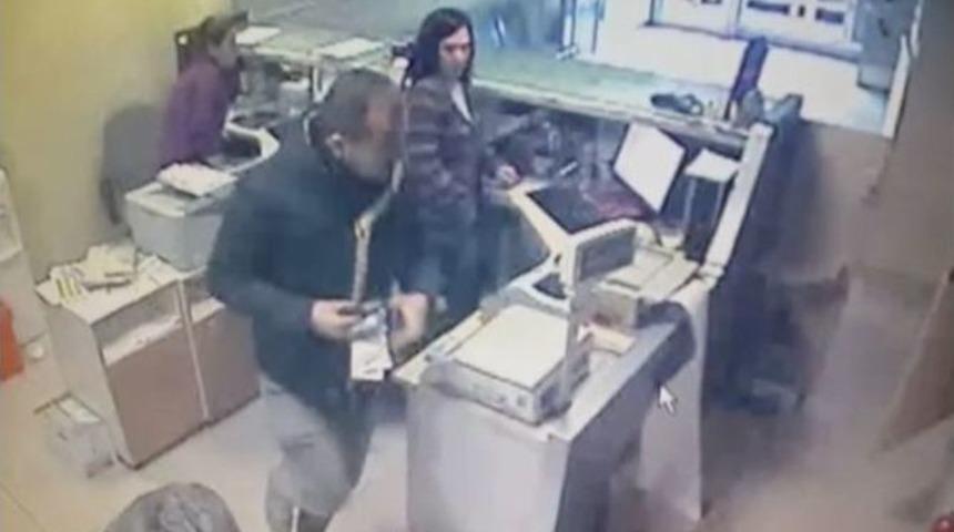 Oyuncak Tabanca İle Ptt&rsquo;yi Soymuş