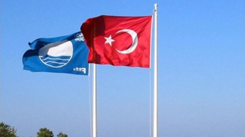 Ege Kıyılarında 19 Mavi Bayrak İptal Edildi