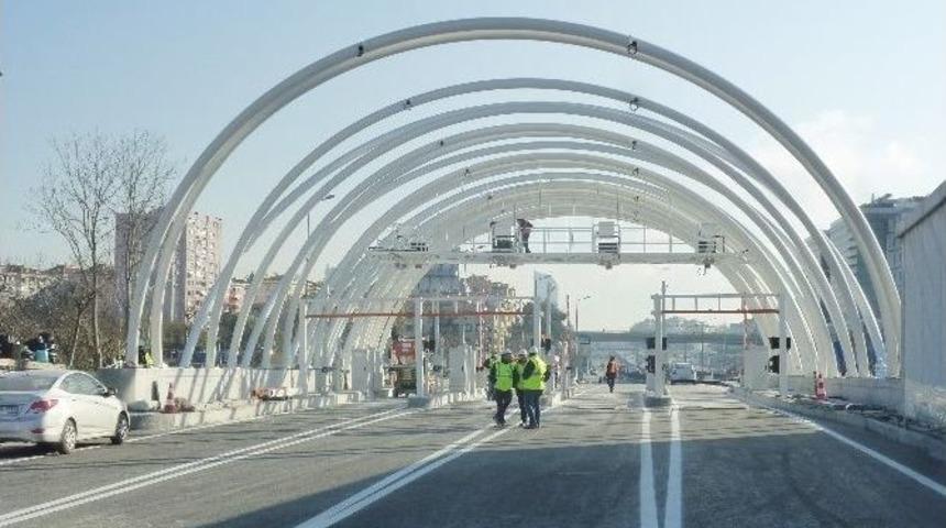 Bakan Arslan&rsquo;dan Avrasya T&uuml;neli&rsquo;nin İsmi İle İlgili A&ccedil;ıklama