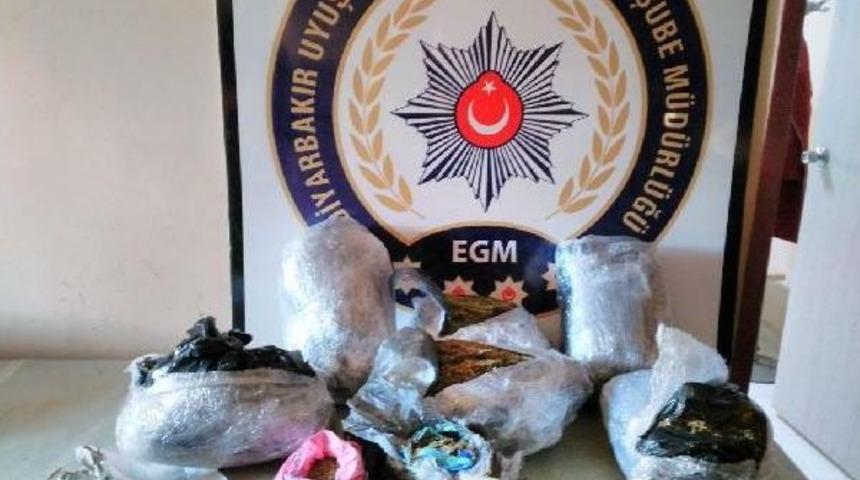 Diyarbakır'da 26 G&uuml;nl&uuml;k Uyuşturucu Operasyonları Bilan&ccedil;osu