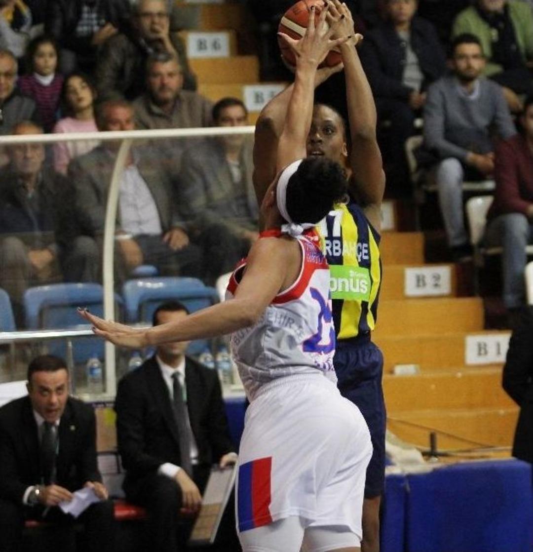 Fenerbah&ccedil;e, Ligdeki İlk Mağlubiyetini Yaşadı