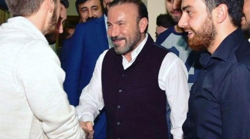 Başkan Doğan, &Uuml;niversiteli &Ouml;ğrencileri Ziyaret Etti