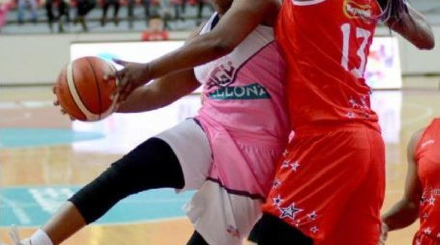 Bellona Ag&uuml; Spor-Tosyalı Toyo Osmaniye Gen&ccedil;lik Spor: 68-61