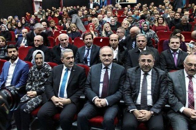 Bilim, Sanayi Ve Teknoloji Bakanı Faruk &Ouml;zl&uuml; Yalova&rsquo;da 1