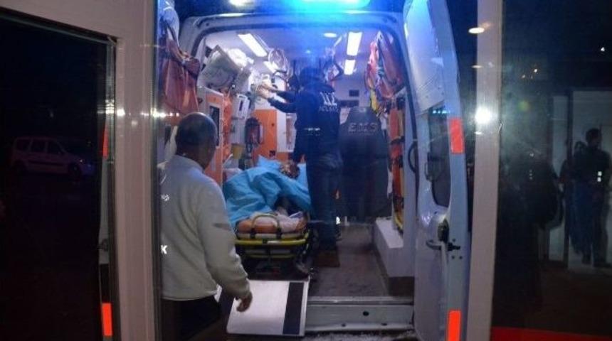 Tunceli&rsquo;de Trafik Kazası: 1 &Ouml;l&uuml;, 3 Yaralı