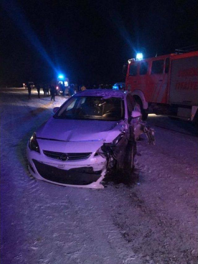 Suşehri nde Kaza: 9 Yaralı 2