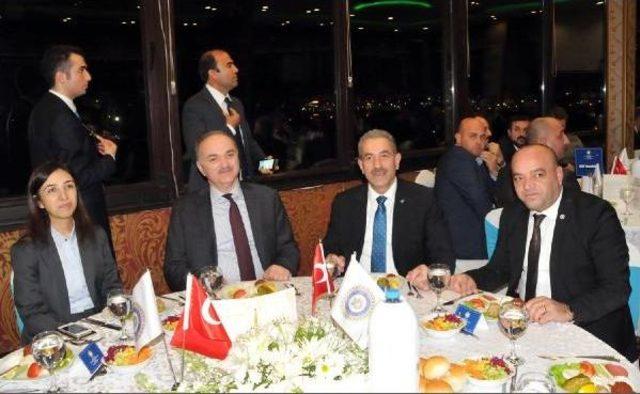 Bakan &Ouml;zl&uuml;: Ekonomik Krizle Bir Panik Havası Oluşturma Peşindeler (2) 3