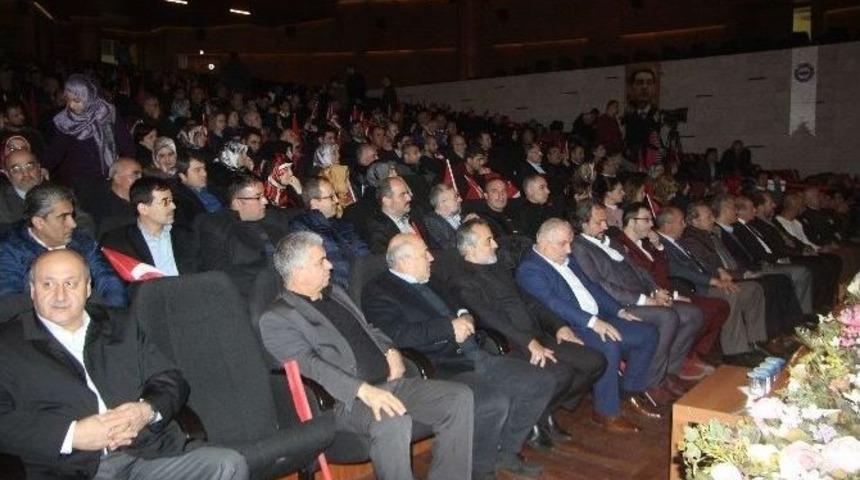 Bursa&rsquo;da &ldquo;d&uuml;nya Yeniden Şekillenirken 15 Temmuz&rdquo; Programı D&uuml;zenlendi