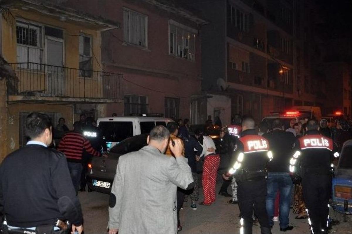 Pompalı T&uuml;fekle Rastgele Ateş A&ccedil;an Şahıs, Mahalleyi Sokağa D&ouml;kt&uuml;
