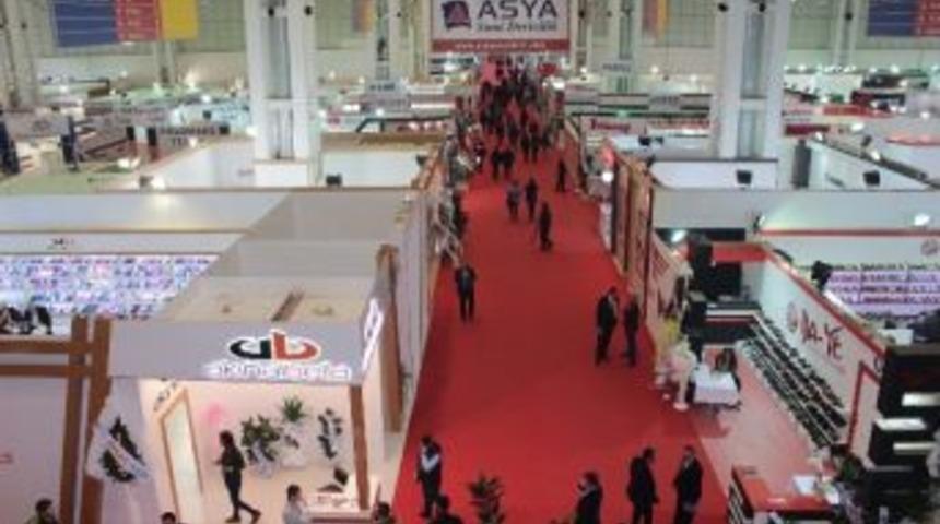 24. Gapshoes Fuarının A&ccedil;ılışına Bakan Faruk &Ouml;zl&uuml; De Katılacak