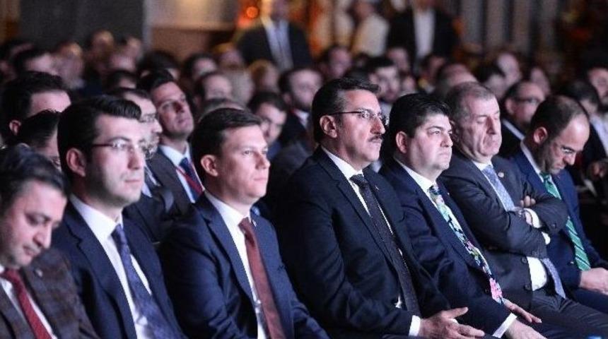 Bakan T&uuml;fenkci T&uuml;giad 16. Olağan Genel Kuruluna Katıldı