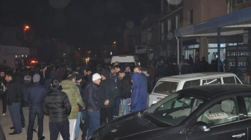 İneg&ouml;l&rsquo;De Silahlı Saldırı Sonrası Gerginlik Polis Tarafından &Ouml;nlendi