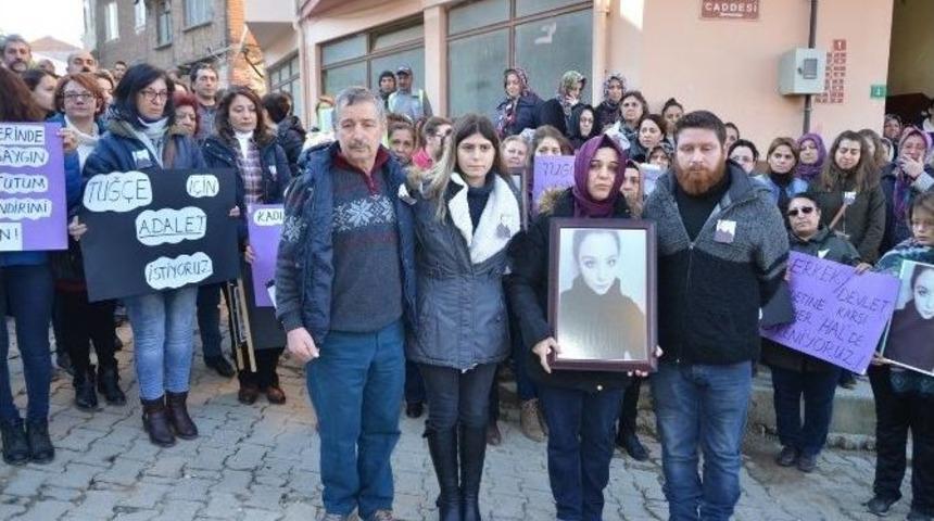 Tuğ&ccedil;e &Ouml;ld&uuml;r&uuml;ld&uuml;ğ&uuml; Yerde Anıldı