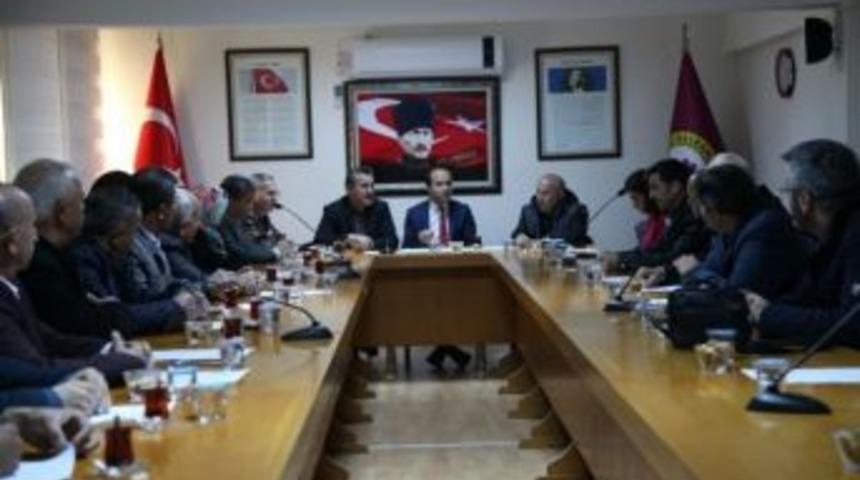 Kaykamakam &Ouml;zyiğit Belediye Meclis &Uuml;yeleri İle Vedalaştı
