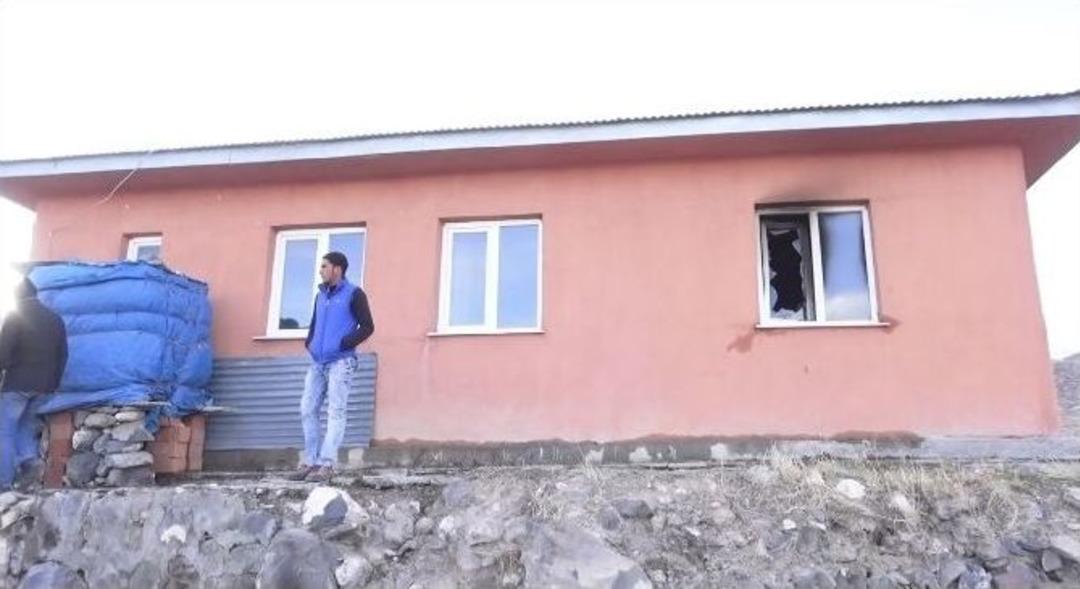 Ağrı&rsquo;da Yangın Faciası: 1 Bebek &Ouml;ld&uuml;