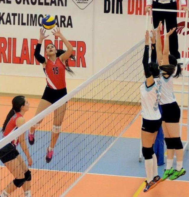 Kayseri Voleybol Kulübü-Antakya Belediyespor: 3-0