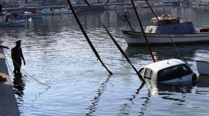 Denize Uçan Kadın Sürücü Sağ Kurtuldu