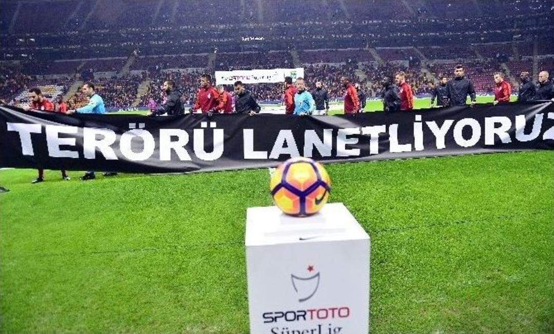 Tt Arena, Hep Bir Ağızdan Ter&ouml;re Lanet Etti