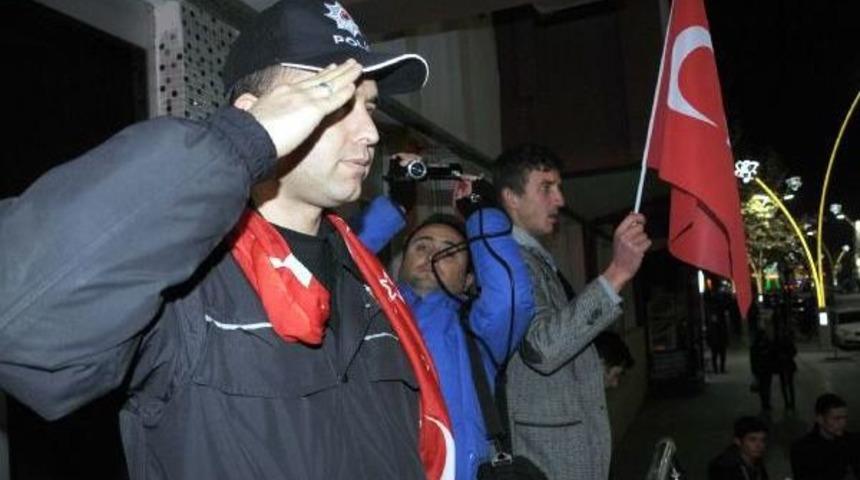 Tokat'ta Ter&ouml;re Tepki Y&uuml;r&uuml;y&uuml;ş&uuml;