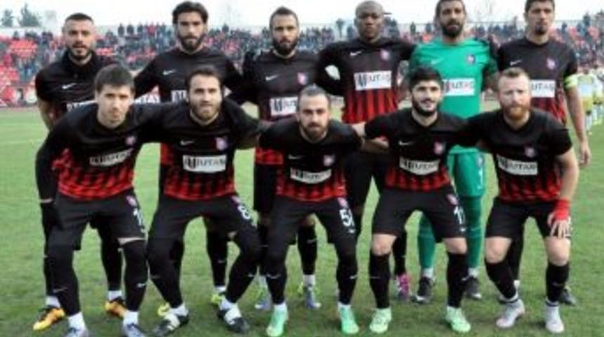 Utaş Uşakspor Fırsat Tepti