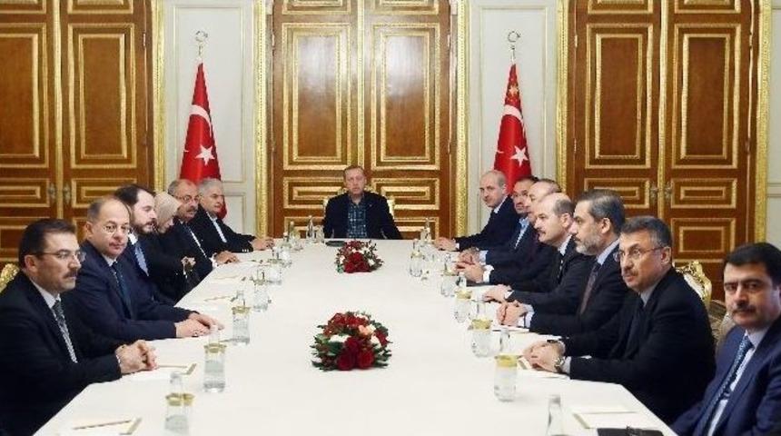 Cumhurbaşkanı Erdoğan Başkanlığında Toplanan G&uuml;venlik Zirvesi Sona Erdi