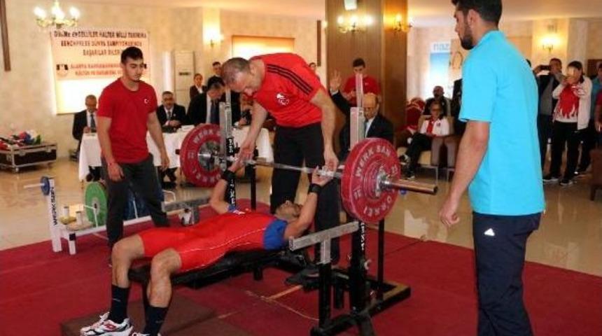 D&uuml;nya G&ouml;rme Engelliler Halter Şampiyonası Alanya&rsquo;Da Yapıldı