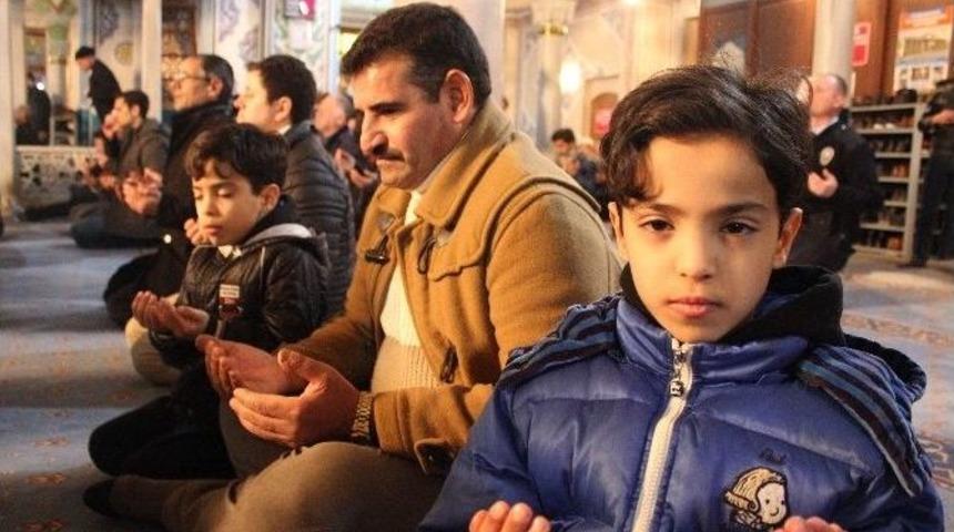 Reşadiye Mevlid Kandili&rsquo;nde Doldu Taştı