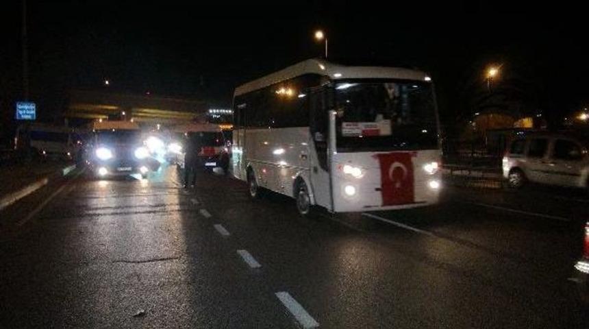 Servis Minib&uuml;s&ccedil;&uuml;lerden Konvoylu Ter&ouml;r Protestosu