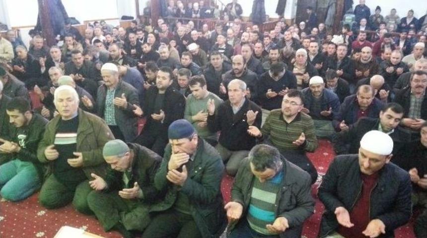 Devrek&rsquo;te Mevlid Kandili Coşkusu