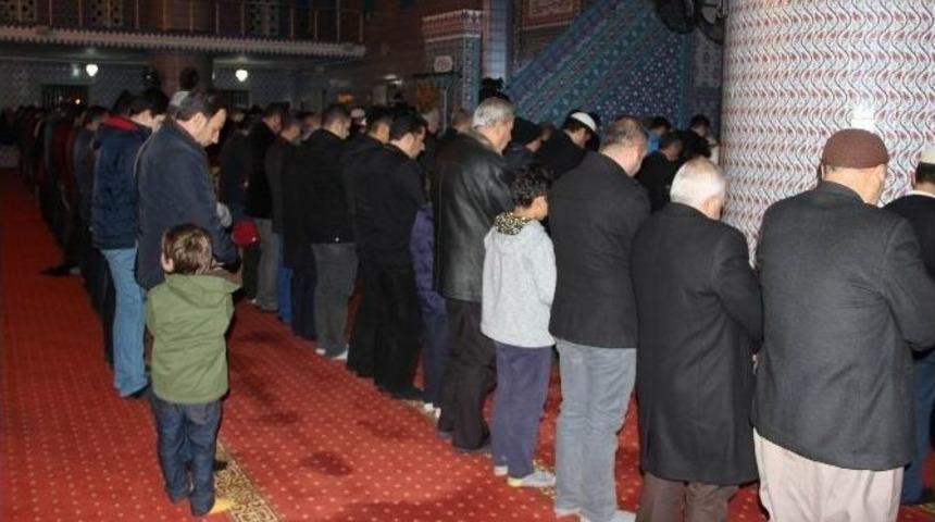 Diyarbakır&rsquo;da Mevlid Kandili D&uuml;zenlenen Programla Kutlandı