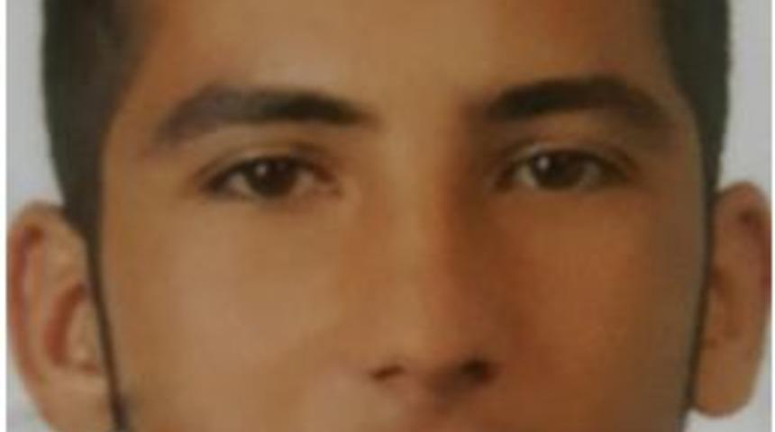 Parkta Silahlı Saldırıya Uğrayan 16 Yaşındaki &Ccedil;ocuk Ağır Yaralandı