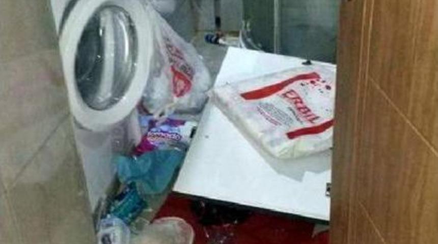 Hırsızlar Evi Talan Etti