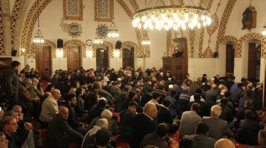 Habibi Neccar Camisi’nde Mevlid Kandili