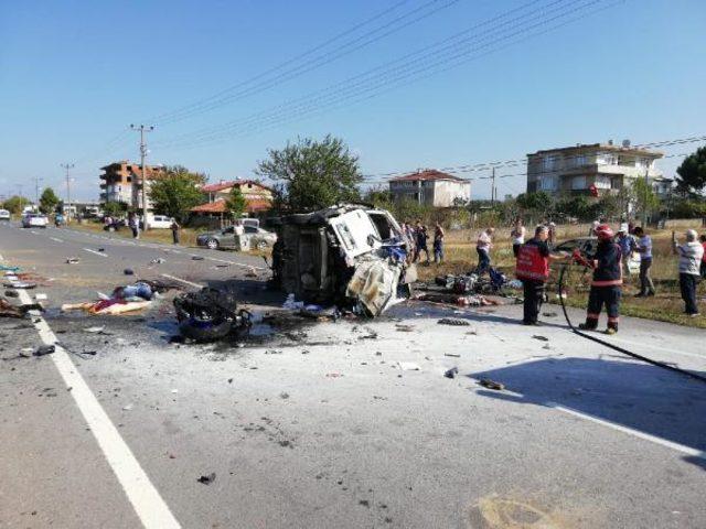 Sakarya'da 7 kişinin öldüğü kazada sürücü tutuklandı