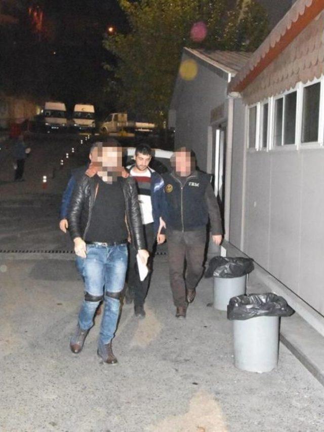 İzmir'de Pkk Operasyonu; 11 Gözaltı (Yeniden) (2)