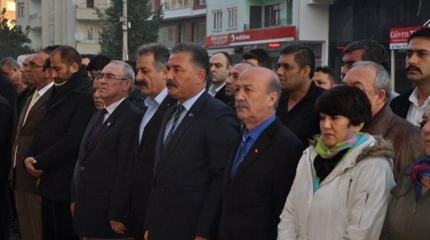 Toroslar Belediyesi&rsquo;nde Şehitler İ&ccedil;in Saygı Duruşu