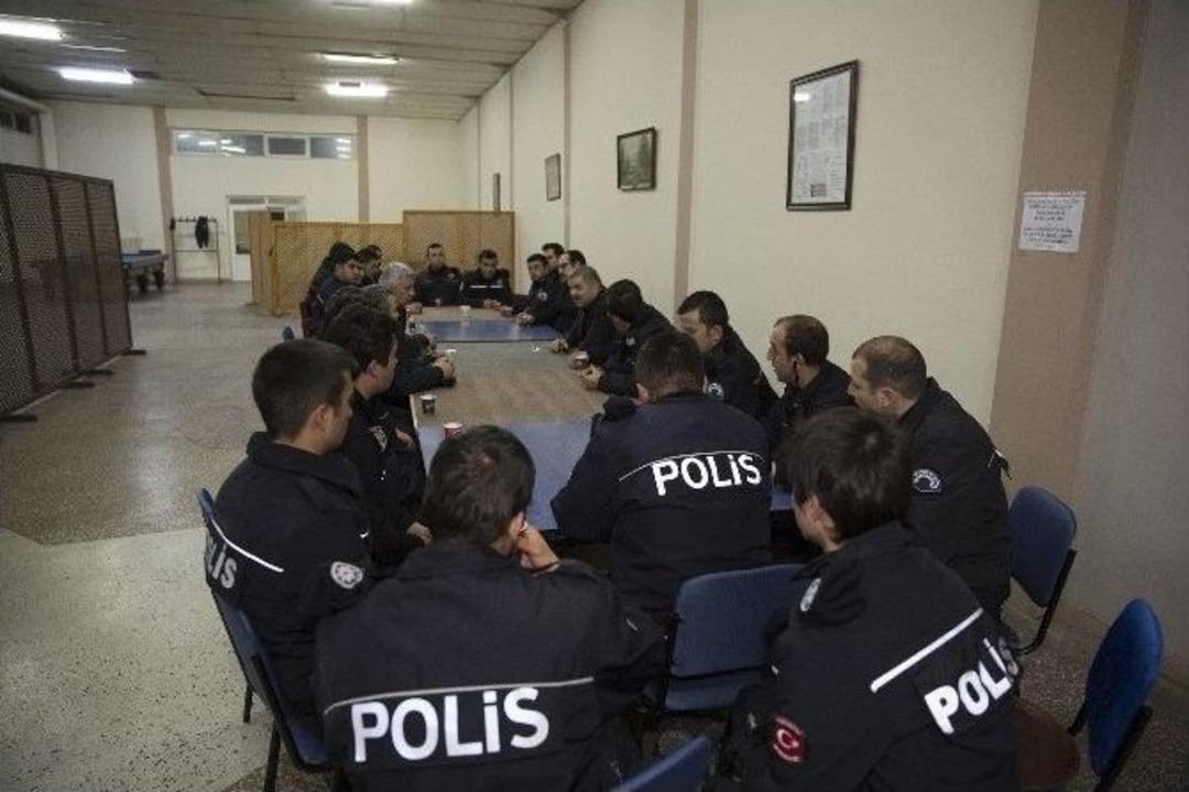 Başkan &Ccedil;elik&rsquo;ten Gece Yarısı Anlamlı Ziyaret