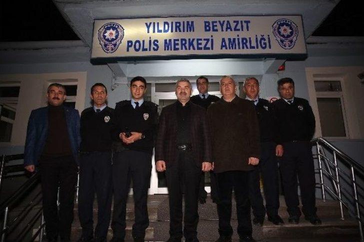 Başkan Çelik’ten Gece Yarısı Anlamlı Ziyaret G4