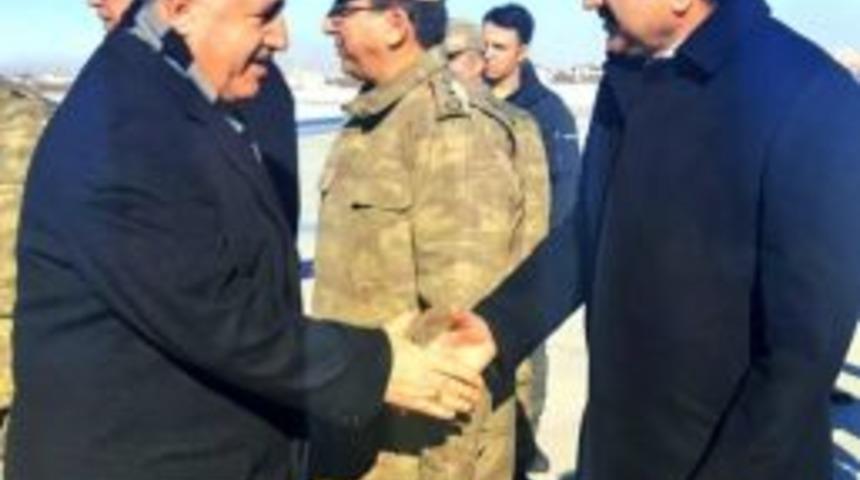 Bakan Arslan Van&rsquo;da