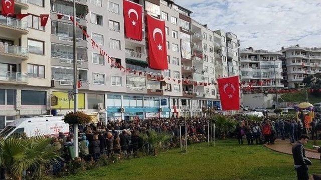 Terör Kurbanı Berkay Akbaş Son Yolculuğuna Uğurlanıyor