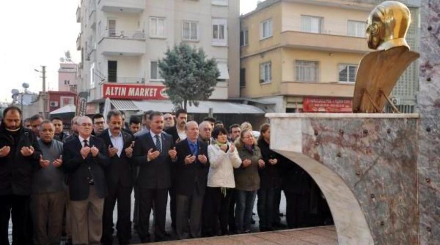 Mersin'de Mesai Şehitler I&ccedil;in Saygı Duruşu Ile Başladı