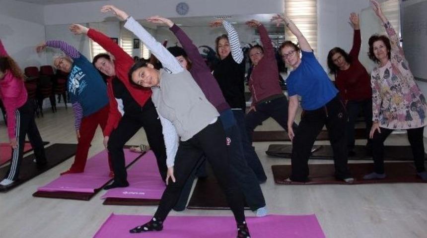 &Ccedil;ankaya&rsquo;da 7&rsquo;den 77&rsquo;ye Yoga