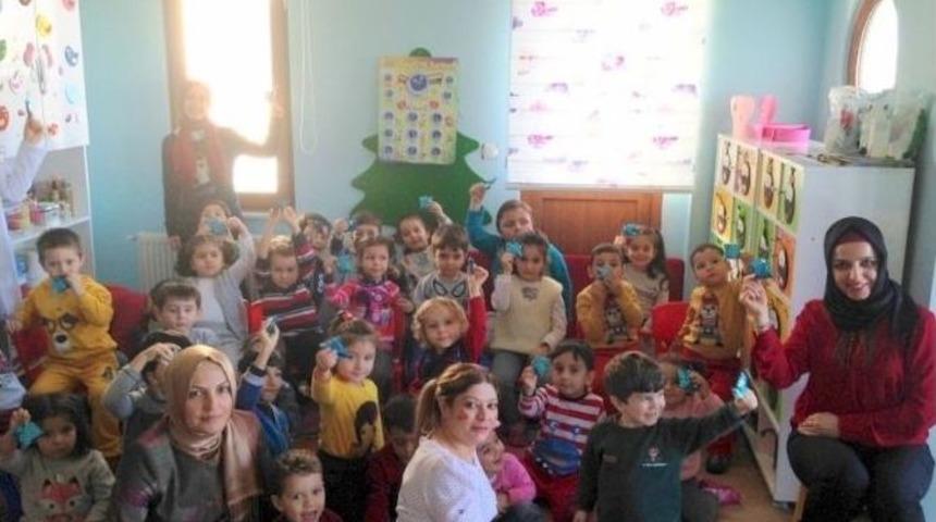 Miniklere Elektrik Kazalarından Korunma Eğitimi