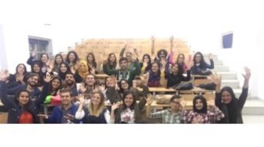 Geleceğin Doktorları İşaret Dili &Ouml;ğreniyor