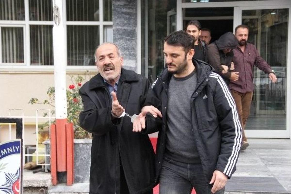 Film Gibi Takipte 10 Kilo Bonzai İle Yakalandılar