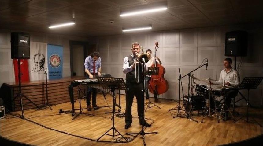 Krıklareli&rsquo;de Caz Konserine B&uuml;y&uuml;k İlgi