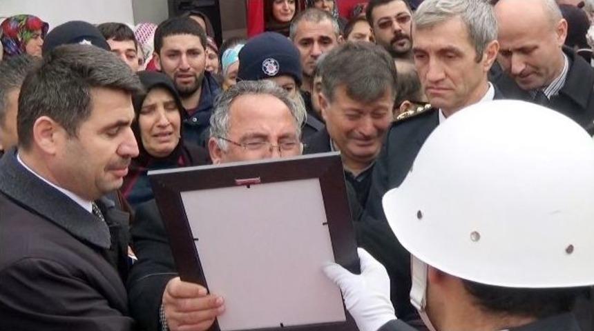 Şehit Babasından Y&uuml;rek Yakan S&ouml;zler