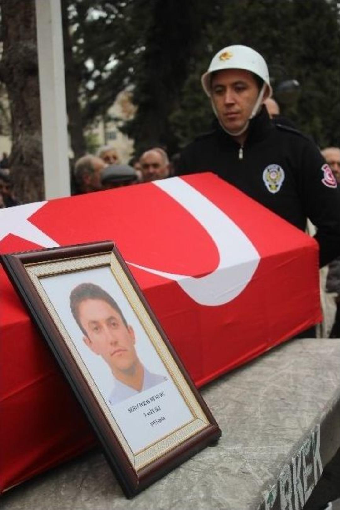 Şehit Annesi Yeter İke: &ldquo;burnunu Mu Par&ccedil;aladılar Oğlum&rdquo;