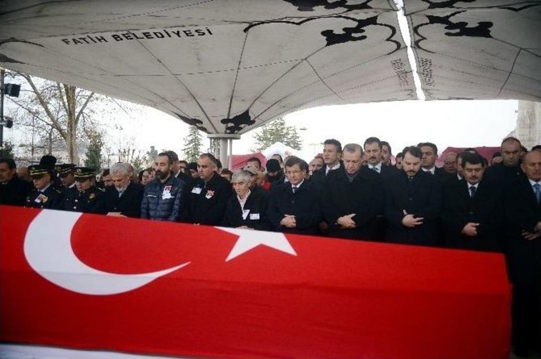 Şehit Polis Memuru Haşim Usta Son Yolculuğuna Uğurlandı